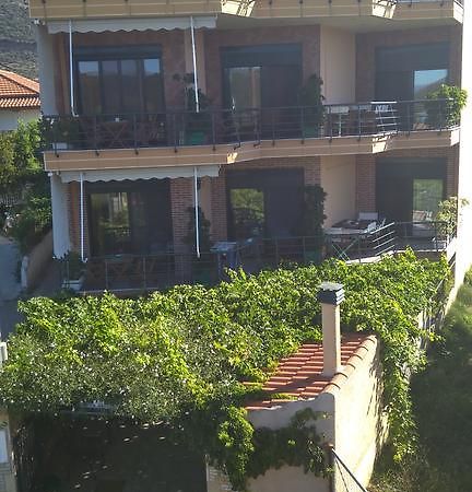 Nikolitsa Apartments Glyfada  Exterior photo