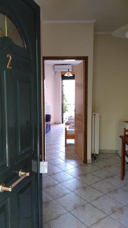 Nikolitsa Apartments Glyfada  Exterior photo